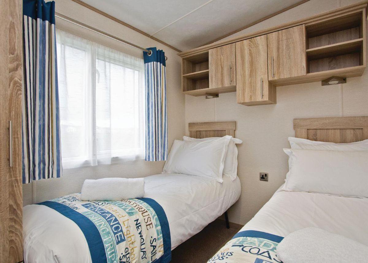 Piran Meadows Resort New Quay Exteriér fotografie