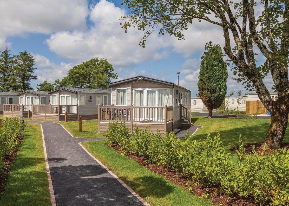 Piran Meadows Resort New Quay Exteriér fotografie